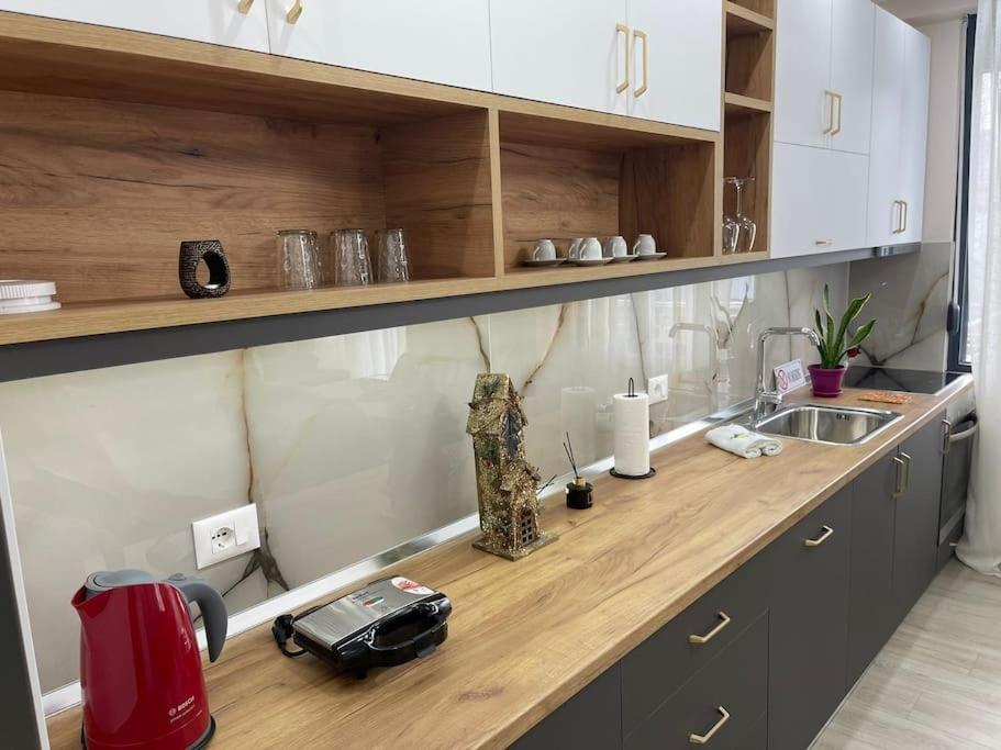Melody Apartment In Κορυτσά Εξωτερικό φωτογραφία
