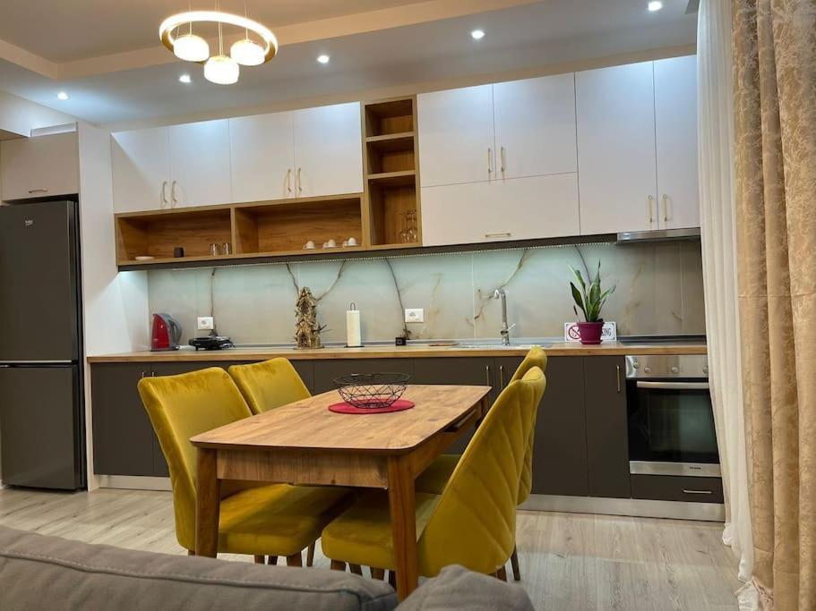 Melody Apartment In Κορυτσά Εξωτερικό φωτογραφία
